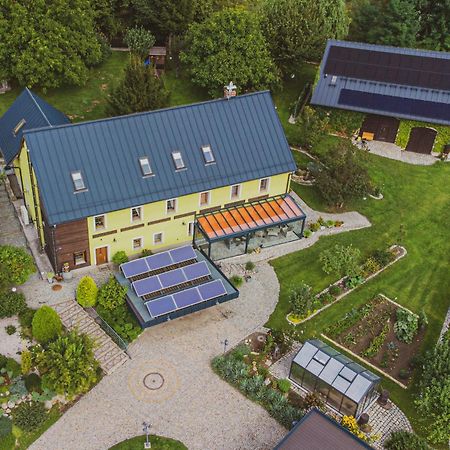 Apartamento Dom Ogrodnika Jezow Sudecki Exterior foto