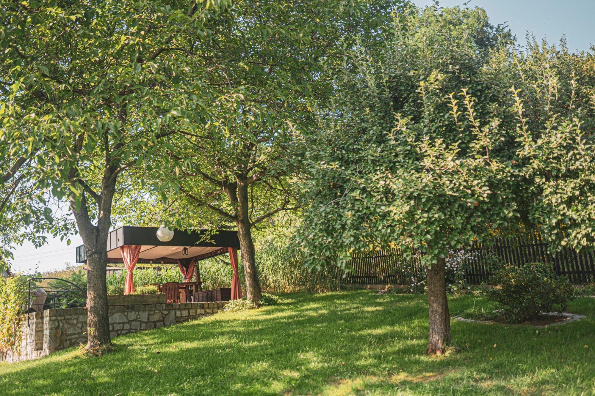 Apartamento Dom Ogrodnika Jezow Sudecki Exterior foto