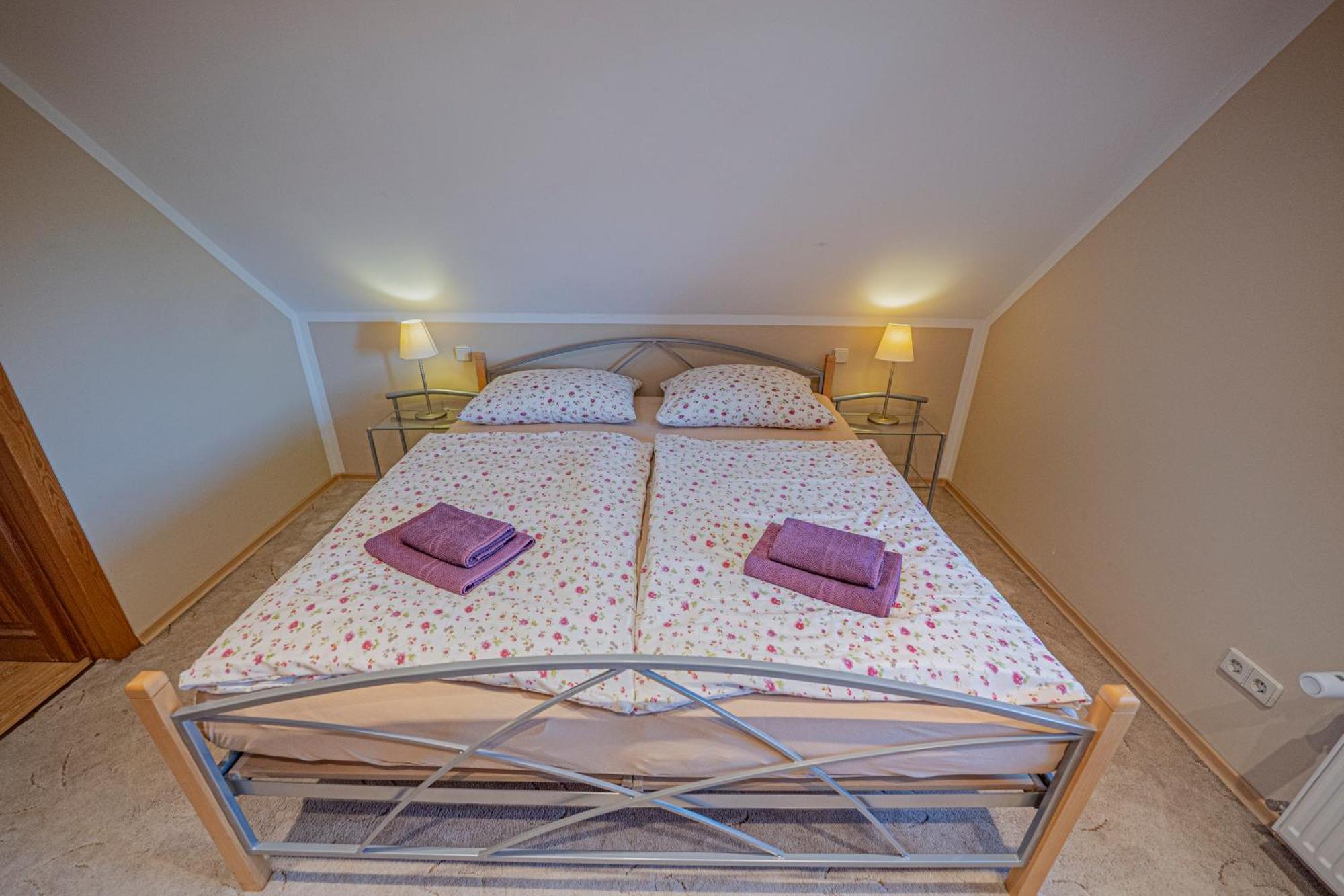 Apartamento Dom Ogrodnika Jezow Sudecki Exterior foto
