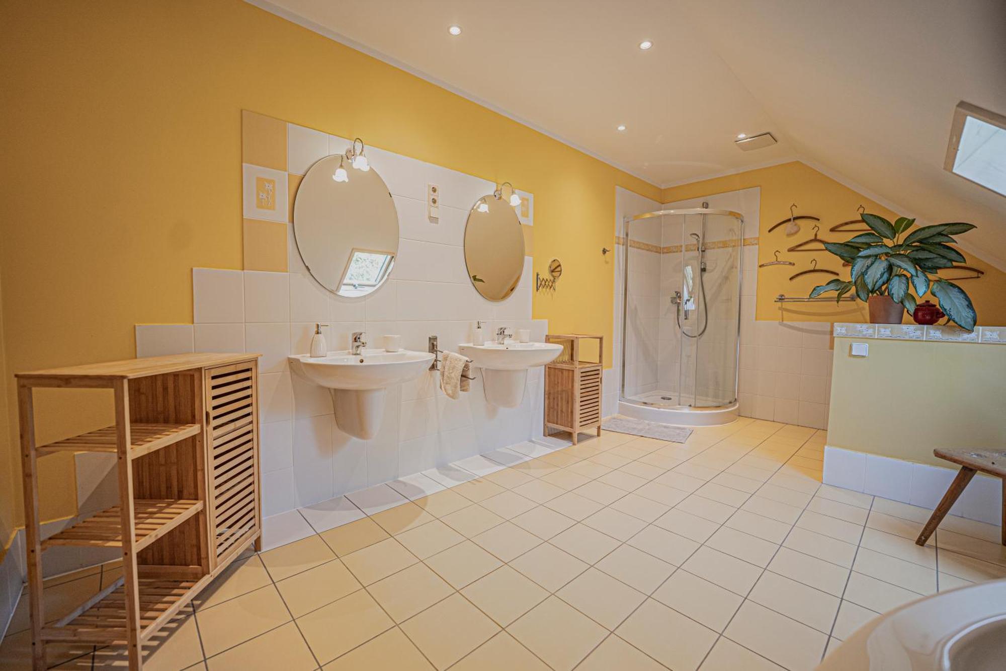 Apartamento Dom Ogrodnika Jezow Sudecki Exterior foto