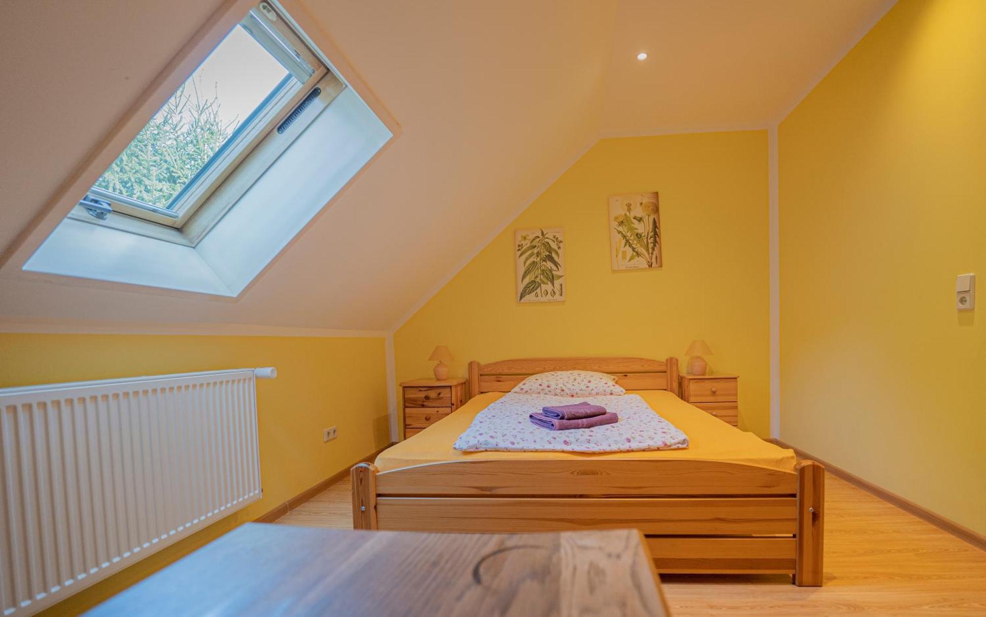 Apartamento Dom Ogrodnika Jezow Sudecki Exterior foto