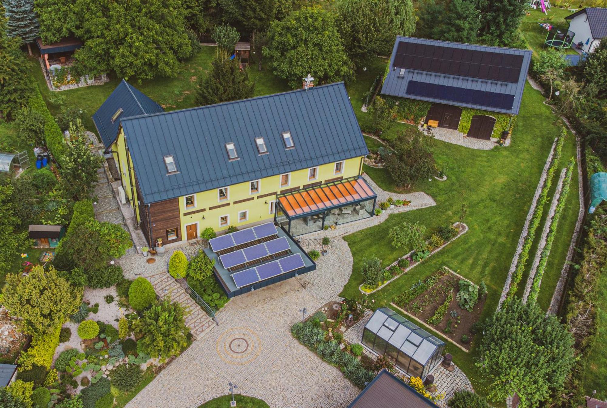 Apartamento Dom Ogrodnika Jezow Sudecki Exterior foto